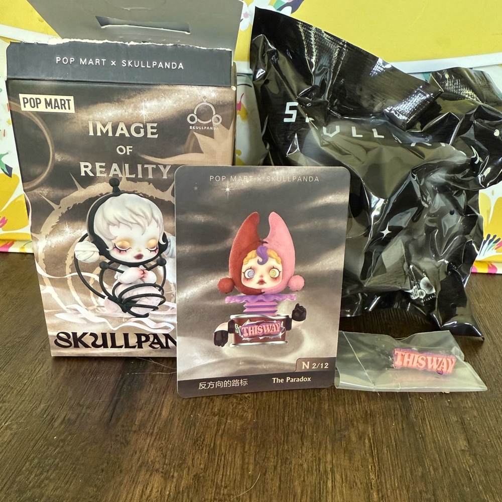 Skullpanda Image of Reality Figure